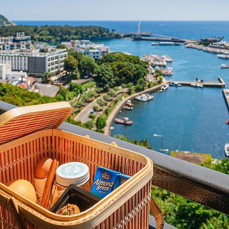 Hotel Yeon Сеогвипо Екстериор снимка